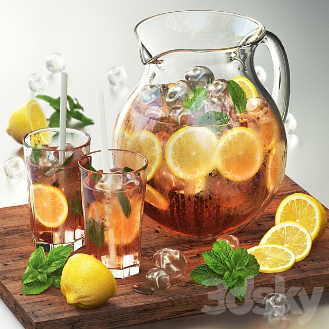 Iced tea with lemon